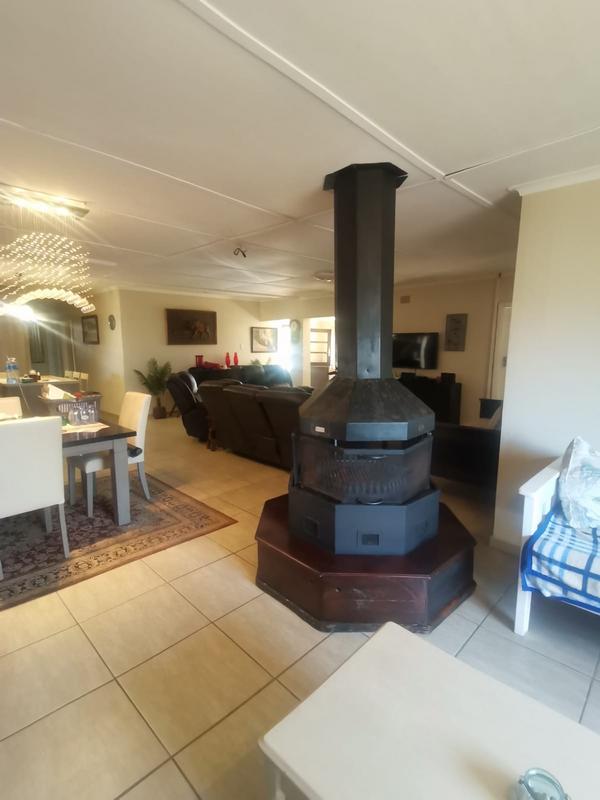 3 Bedroom Property for Sale in Gouritsmond Western Cape